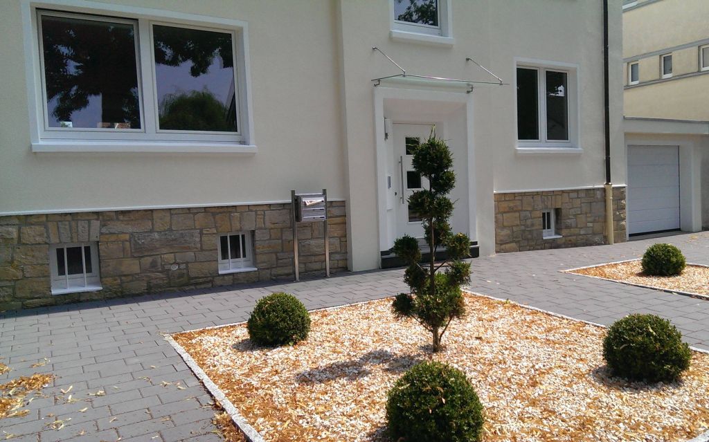 Front_Straße_02