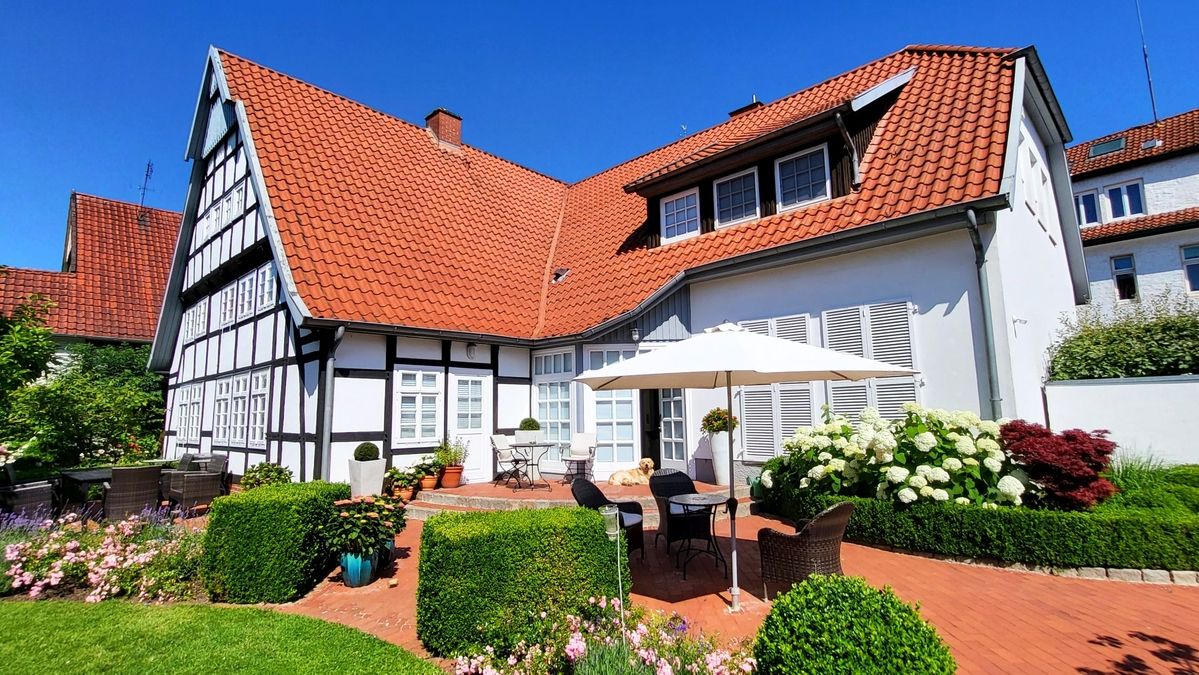 Hausansicht Garten_01