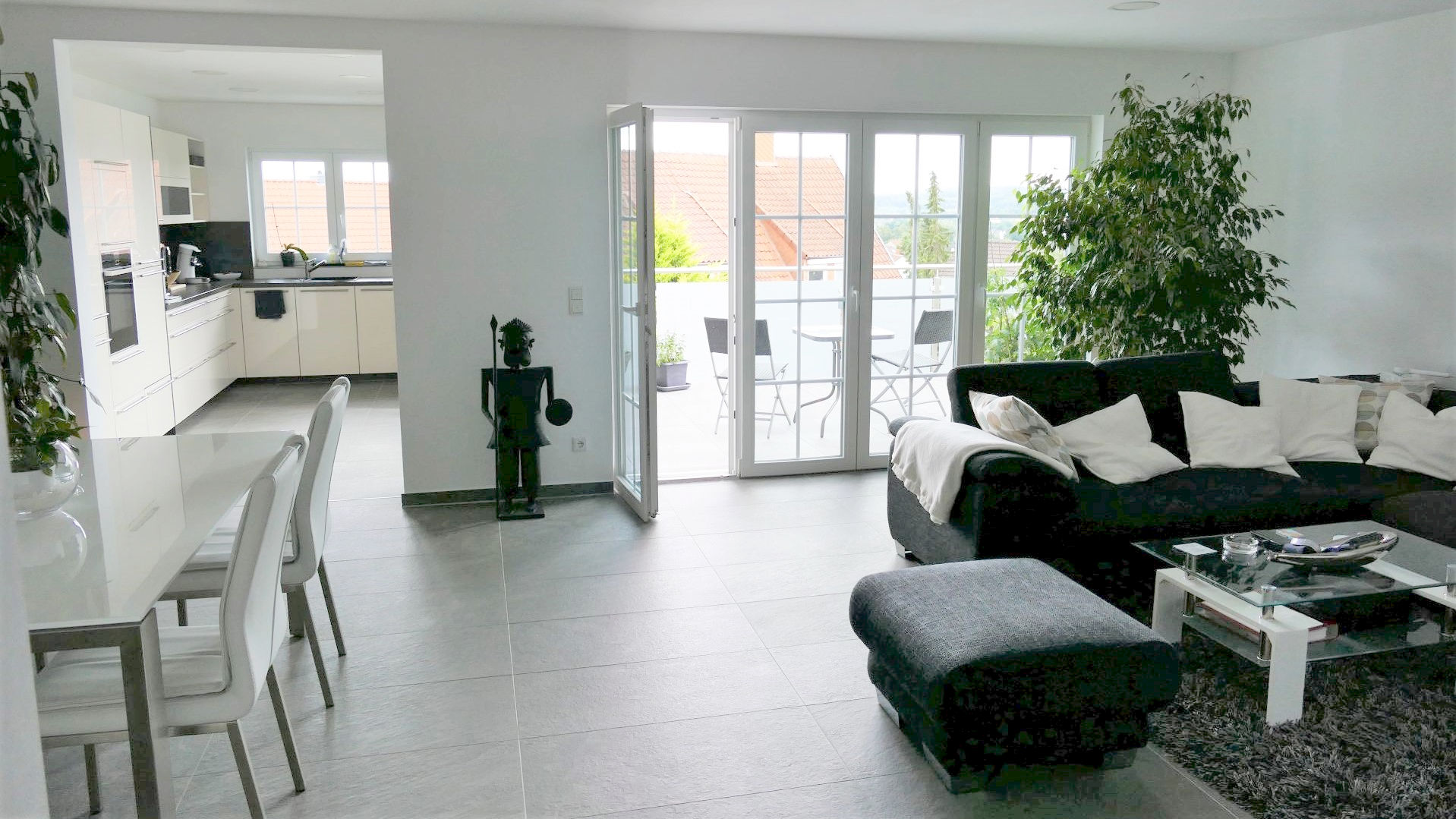 Wohn- und Essbereich